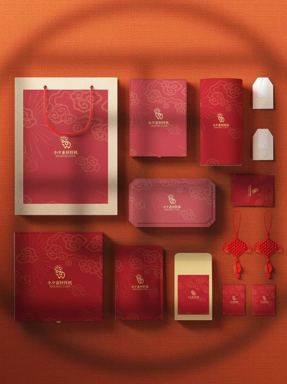 红色国潮祥云新年礼盒茶叶包装文创VI样机PSD设计素材 - 第1页
