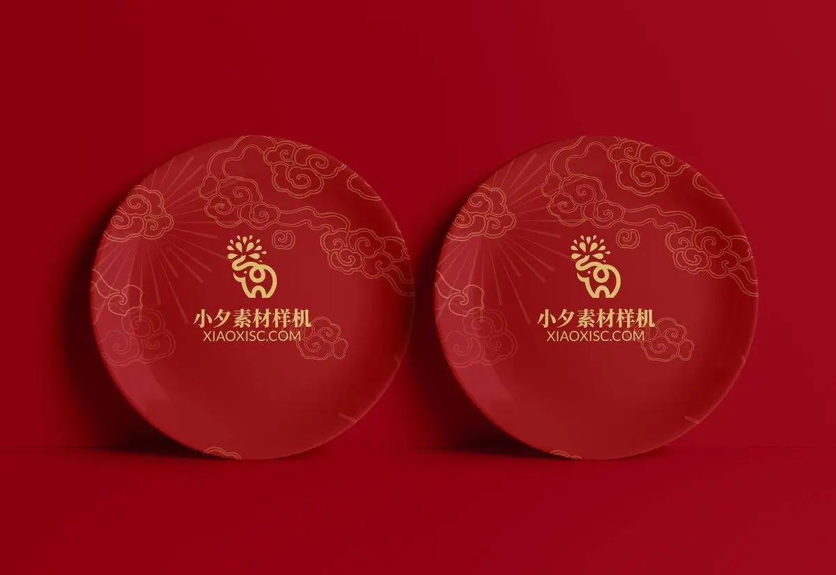 中国红祥云纹样品牌logo陶瓷圆盘展示PSD样机素材 - 第1页